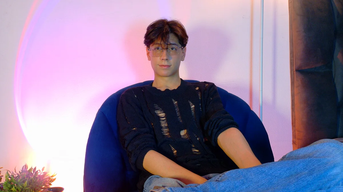 Foto  465 de lui_x_dust – em alta