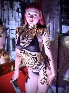 bombom_6 body tape Pic 7