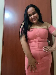 GiaNahomi Public Pic 4