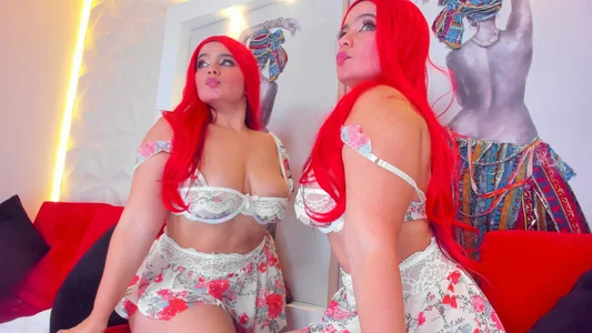 SusanCouperのredhead 😏の 6枚の写真