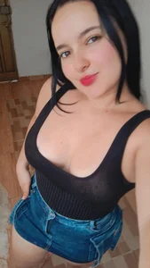 ashley_harrison18's XXX Nude Photo 3