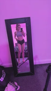 ellielouise8812's XXX Nude Photo 3