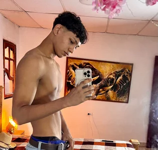 nedye_rouss - 圖片