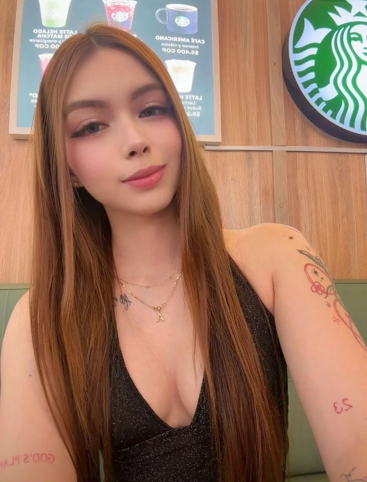 Anita-vega Набираща популярност снимка 893
