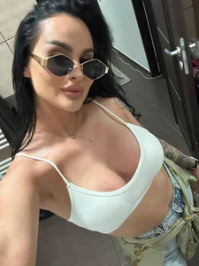 Public de ObsessionJo  2 Imagens