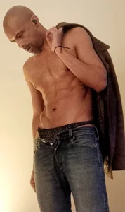 LeDukx Public Poză 6