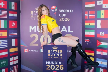 Zdjęcia Juliieta_gray a sexy Colombian 🔥⚽💛:  6