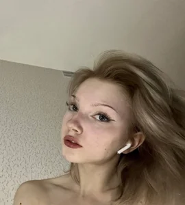 PhilippaBenham Public Pic 3