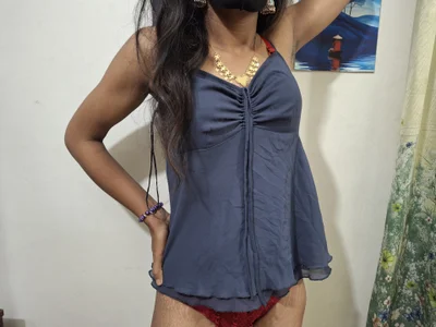 Ameliya-20 Public Pic 3