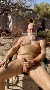 DaddyBearAZ Getting Some Sun зображення 3