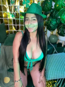 Green Magic 💚🔥 de KylieAngel__ Foto 2