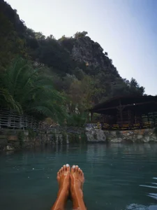 Betsy Public  7টি ছবি