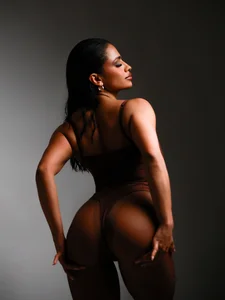 EmilyLuxx Public Pic