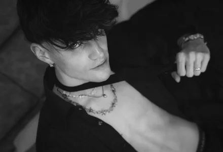 VladHellsing4 SEXY Hình