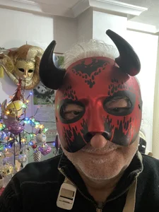 EroticVenetian Public  6টি ছবি