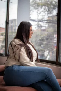 Katie_13_ Public slika