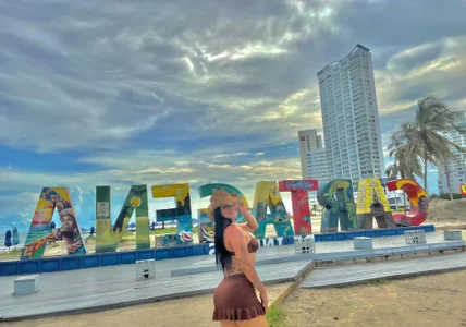 sunshine_uwu22 YOUR DIRTY QUEEN 🤎💩😈 Foto 4