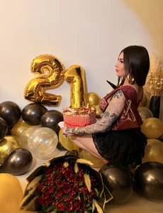 CHERRYY_BOMB_ BIRTHDAY CHERRY 🎁🥳🎉 slika 4