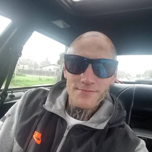 Public od 40andnasty  4 snímek