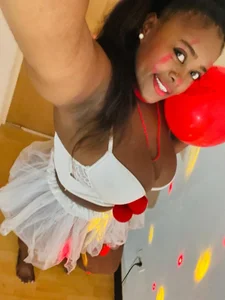 exotic_karmella What is your favorite costume? Pic 6