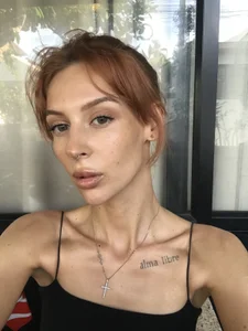 Public de MonicaNotLewinsky  7 Imagens