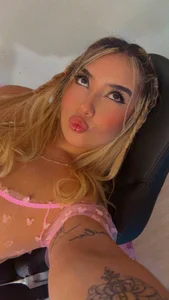 Your princess 👑🌸 de _Ninasanz  2 photos