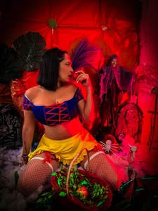 Anaa_Bellaa Pretty Snow White 💖🤍 Happy Halloween 👻🎃 slika 3