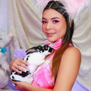 Alysson_parker playful bunny 🐰🐰🐰 Bilde 4