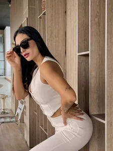 elegant and seductive od AbbyDalton  3 snímek