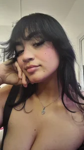 who_is_milyxx Public Pic 3