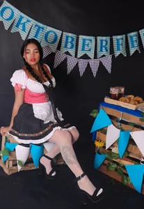 sarakaisy happy oktoberfest Pic