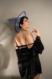 Lily_Marlin The mood for Halloween 🎃 Pic 9