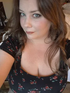 Bigtittymilkmommy Public Fotka 6