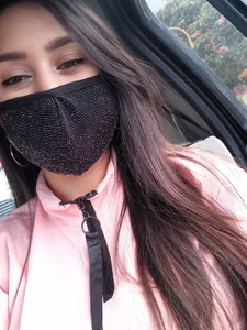 Public de Lalitha_  2 photos