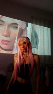 Public de suzume_Mendez  Imagens