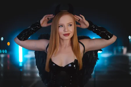 Chloe_Richardson Trick or eat me? Pic 4