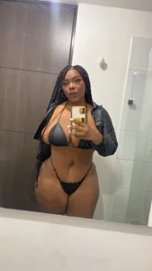 Amazon_brunette1's XXX Nude Photo 1