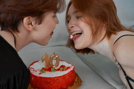 Girls_Fingers Thanks for the 10k! Pic 3