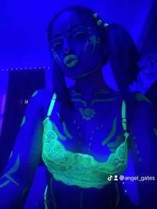 angelgate Neon girl 💚 Pic 7