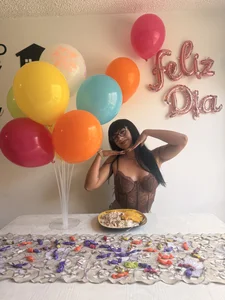 21 happy birthday🎂🥰 de Clawd_hot  5 photos