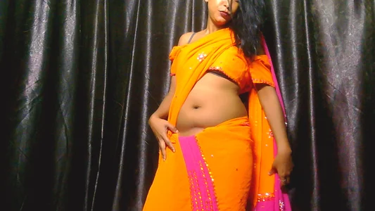 hot1 de indian_spice_girl  Imagens