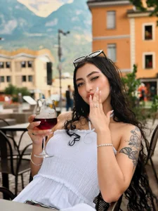 Dahlia_cortes 🍷🇮🇹 slika 2
