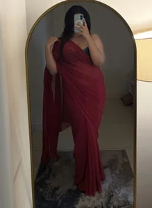 Justjerryy Saree wali girl🌸 Pic