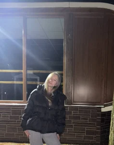 CarmenLipkin Just me Fotka 3