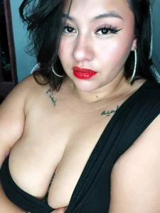 ValerieDiiamond Public Pic 3