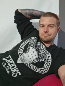 DadDDick925 Public Poză 5