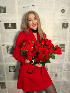 LadyLeea's Roses Sex Photo 8