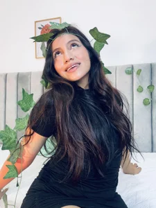 naomiii__ Hi  2. fénykép