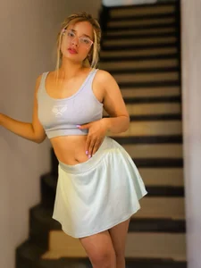 Olivia_Fox69 What if we exercise doing a little cardio? Pic