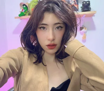 Soojinn: me ( 2 фото)